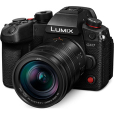 Бездзеркальна камера Panasonic DC-GH7 Kit 12-60 мм f/2.8-4, 25.2 Мп, стабілізація, Wi-Fi Зображення