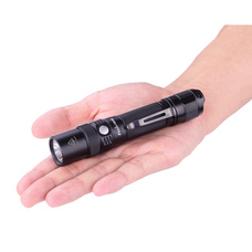 Фонарь Fenix FD30 Cree XP-L HI 900 лм, 6 режимов, IP68 Изображение