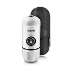 Портативна еспресо-кавоварка Wacaco Nanopresso біла з чохлом Зображення