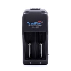 Зарядний пристрій Trustfire TR-006, 2-канальний Li-Ion (18650, 26650) Зображення